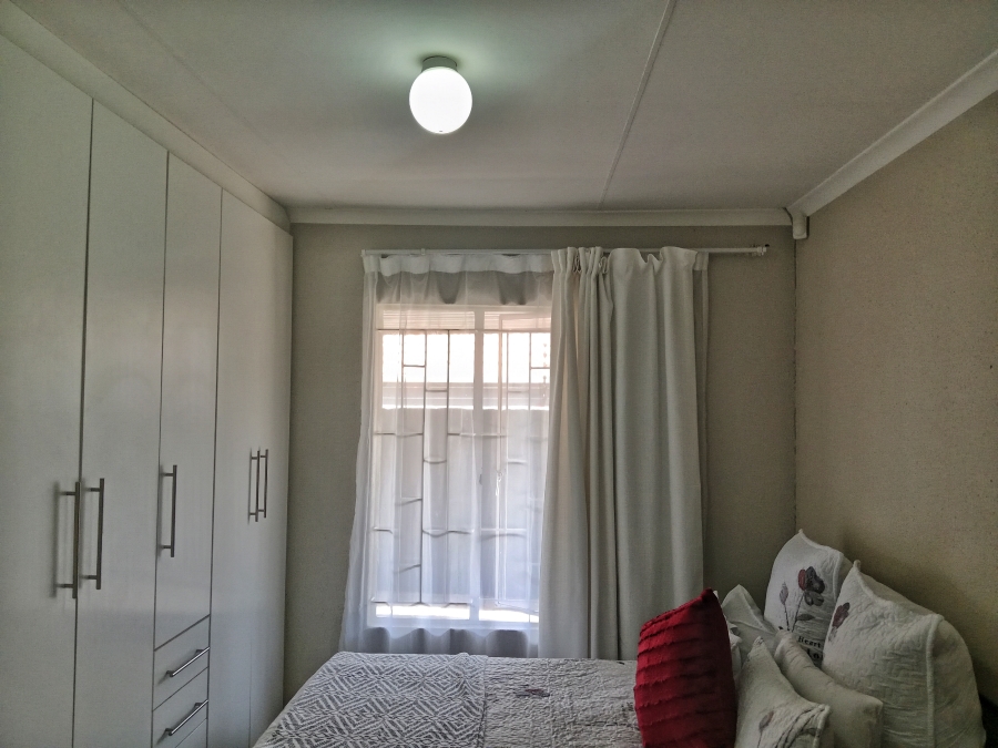 To Let 3 Bedroom Property for Rent in Gem Valley Gauteng