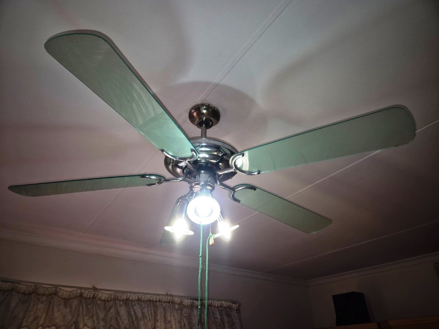 2 Bedroom Property for Sale in Theresa Park Gauteng