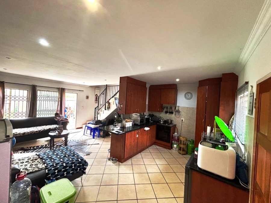 2 Bedroom Property for Sale in Annlin Gauteng