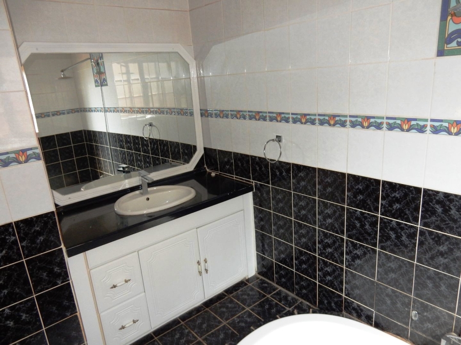 4 Bedroom Property for Sale in Montana Park Gauteng