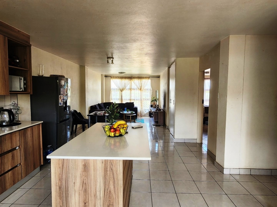 2 Bedroom Property for Sale in Akasia Gauteng