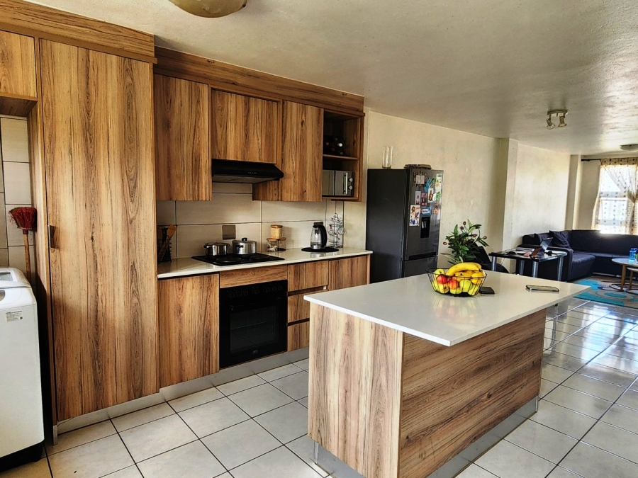 2 Bedroom Property for Sale in Akasia Gauteng