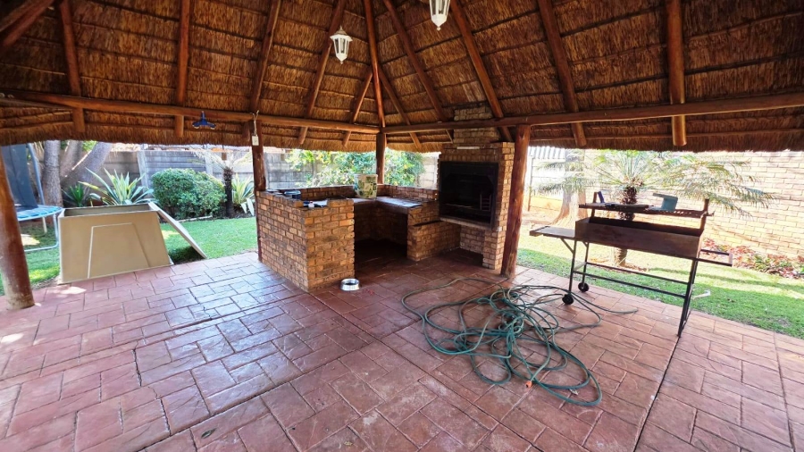 3 Bedroom Property for Sale in Doornpoort Gauteng