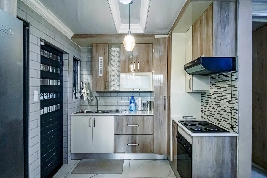 3 Bedroom Property for Sale in Chantelle Gauteng