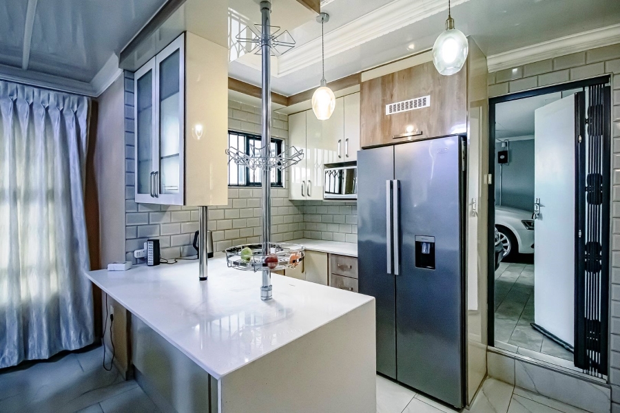 3 Bedroom Property for Sale in Chantelle Gauteng