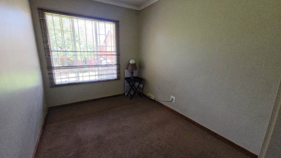 2 Bedroom Property for Sale in Montana Gauteng