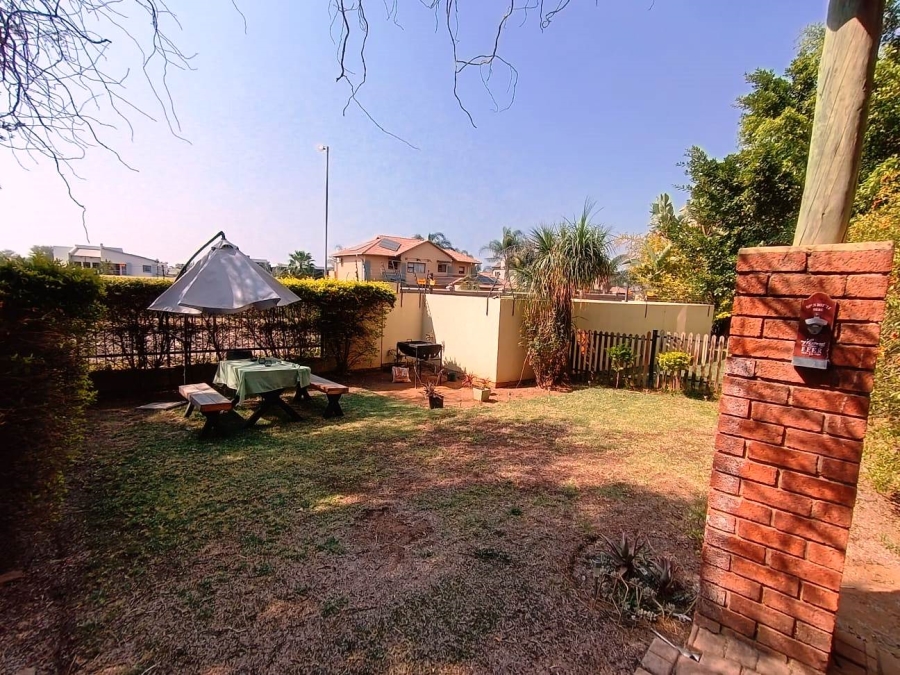 2 Bedroom Property for Sale in Montana Tuine Gauteng