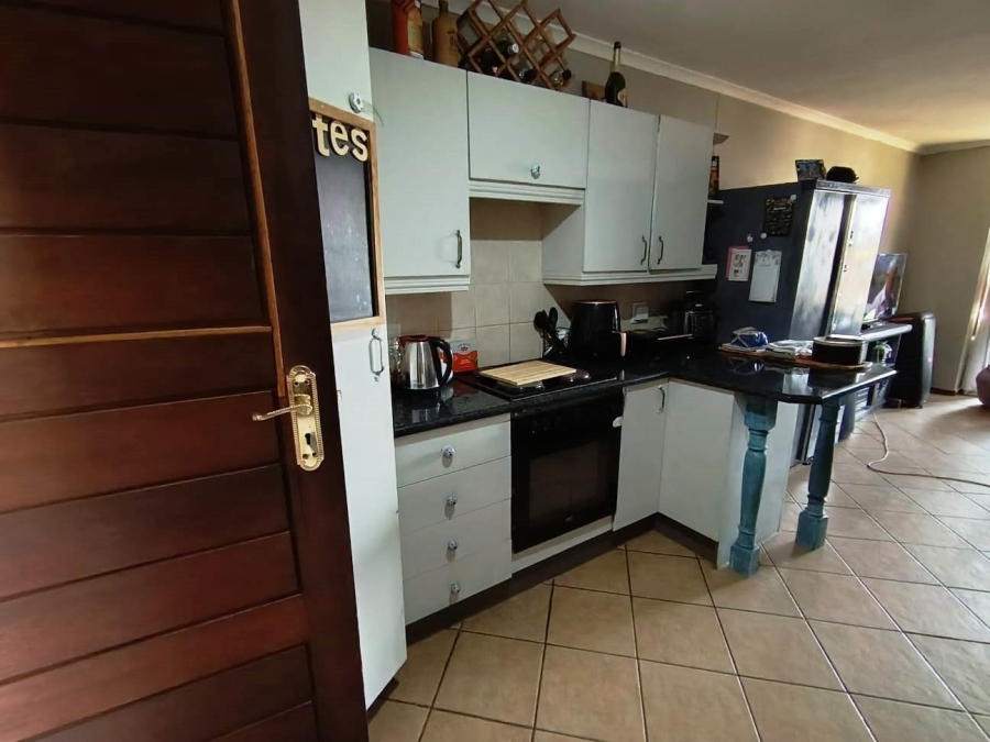 2 Bedroom Property for Sale in Montana Tuine Gauteng