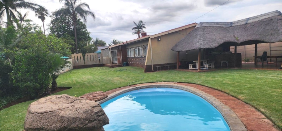 3 Bedroom Property for Sale in Sinoville Gauteng