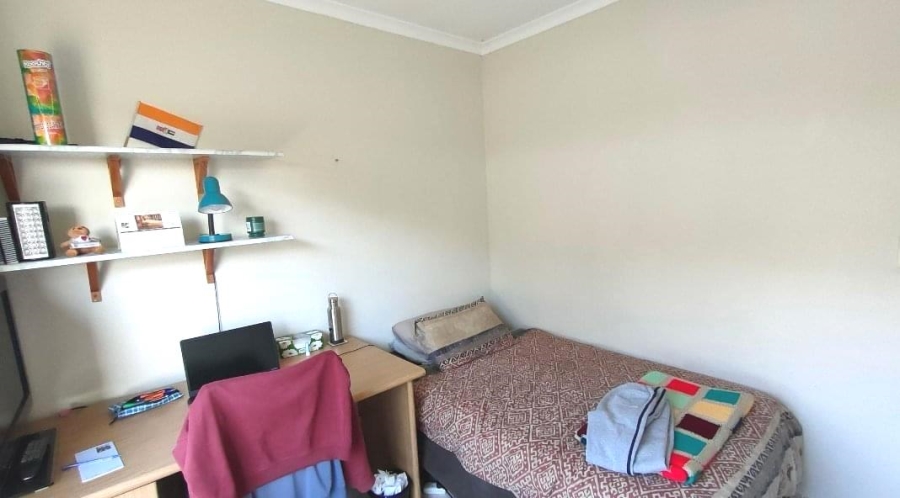 3 Bedroom Property for Sale in Annlin Gauteng