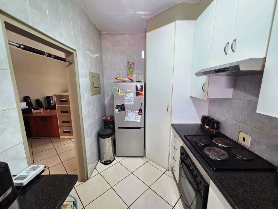 2 Bedroom Property for Sale in Montana Tuine Gauteng