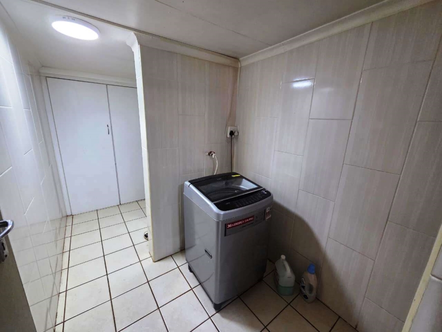 2 Bedroom Property for Sale in Montana Tuine Gauteng