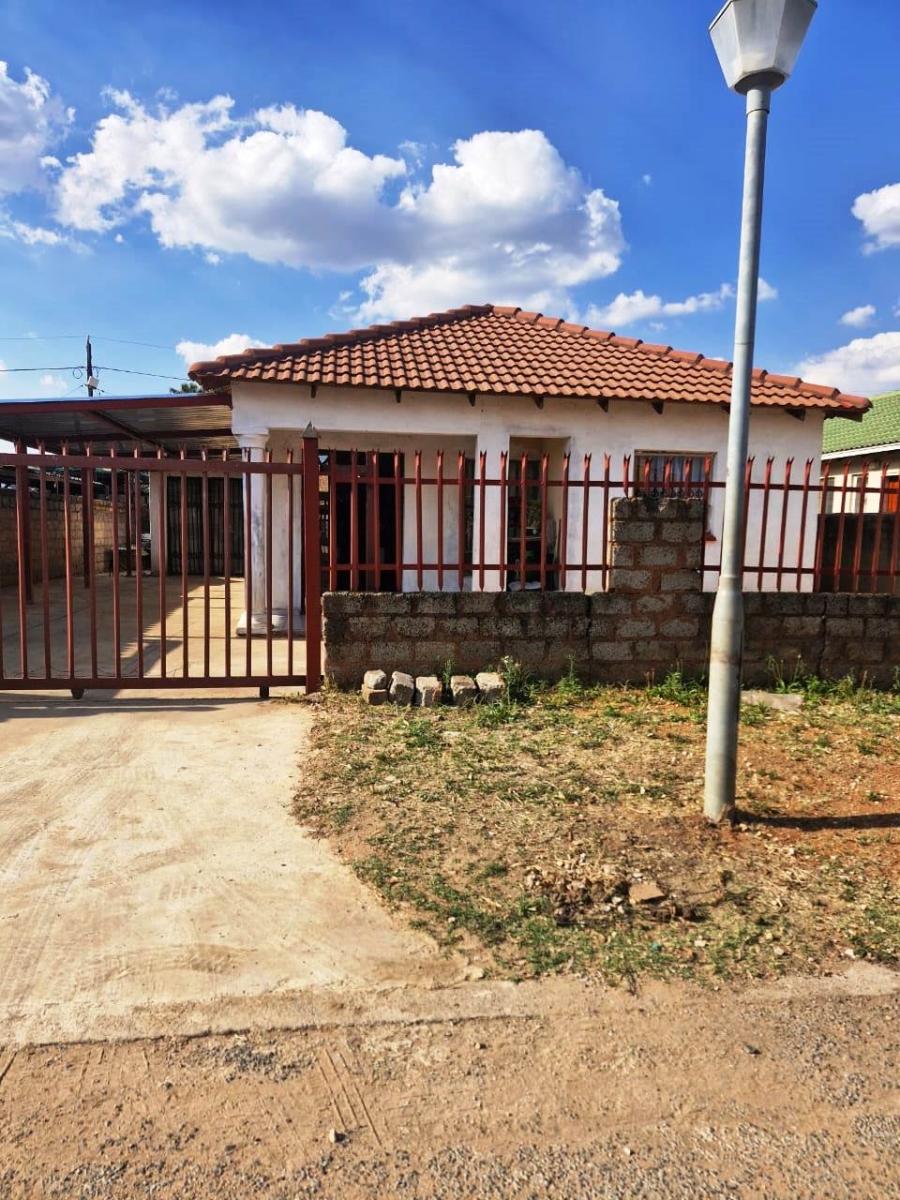 3 Bedroom Property for Sale in Karenpark Gauteng