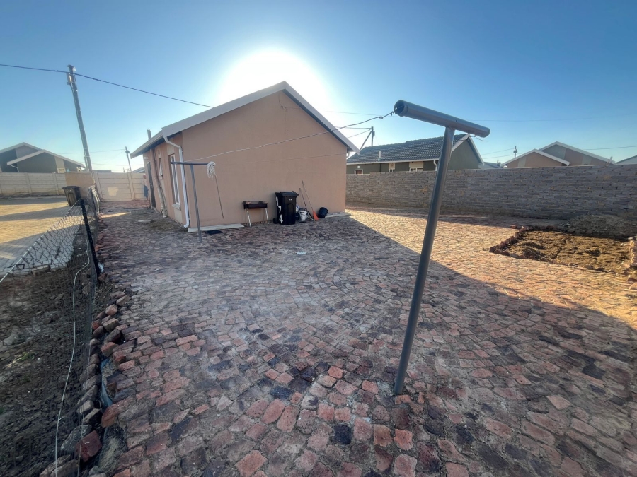 2 Bedroom Property for Sale in Savanna City Gauteng