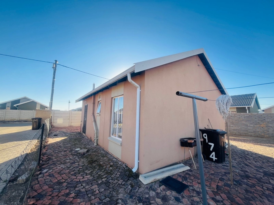 2 Bedroom Property for Sale in Savanna City Gauteng
