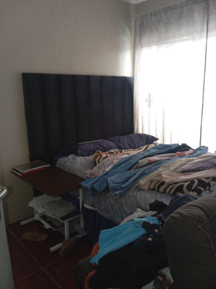 2 Bedroom Property for Sale in Protea Glen Gauteng