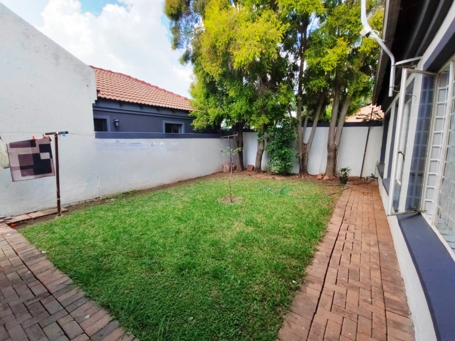 3 Bedroom Property for Sale in Montana Tuine Gauteng
