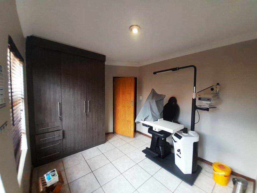 3 Bedroom Property for Sale in Chantelle Gauteng