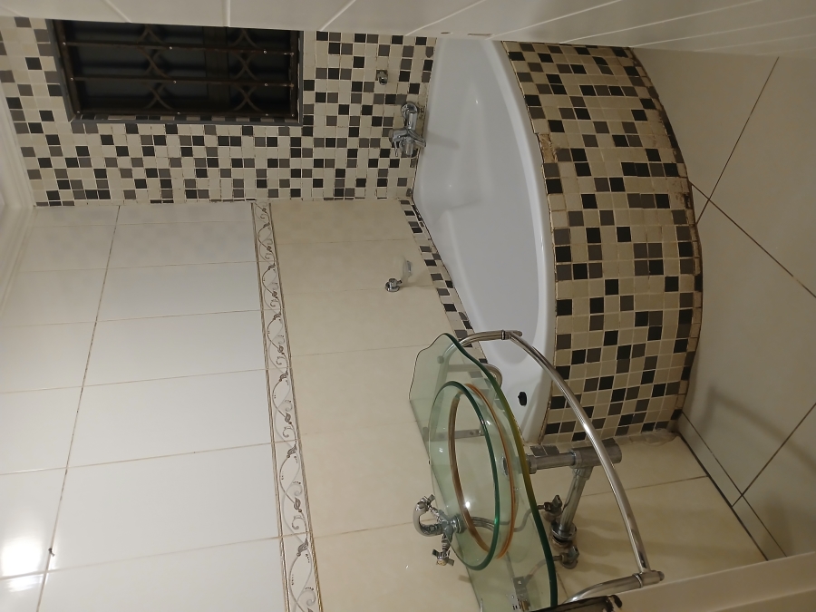 To Let 0 Bedroom Property for Rent in Vosloorus Ext 25 Gauteng