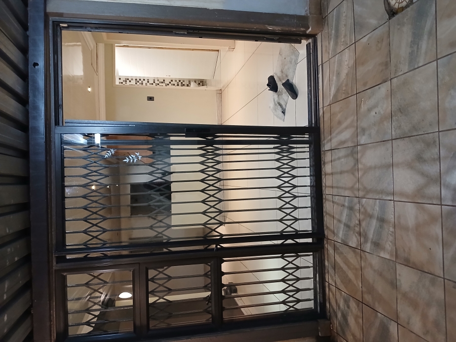 To Let 0 Bedroom Property for Rent in Vosloorus Ext 25 Gauteng