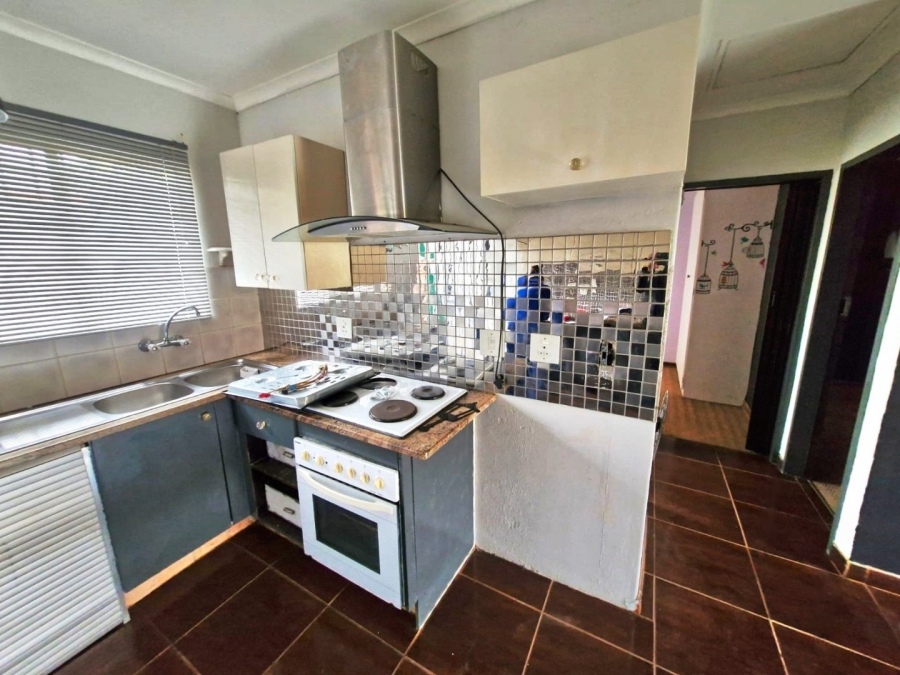 2 Bedroom Property for Sale in Annlin Gauteng