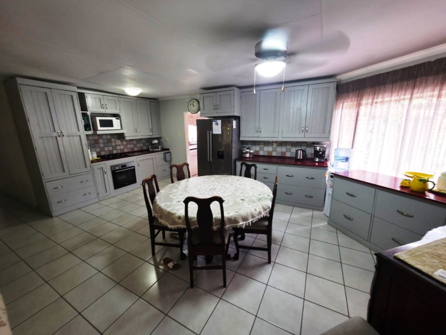 3 Bedroom Property for Sale in Annlin Gauteng