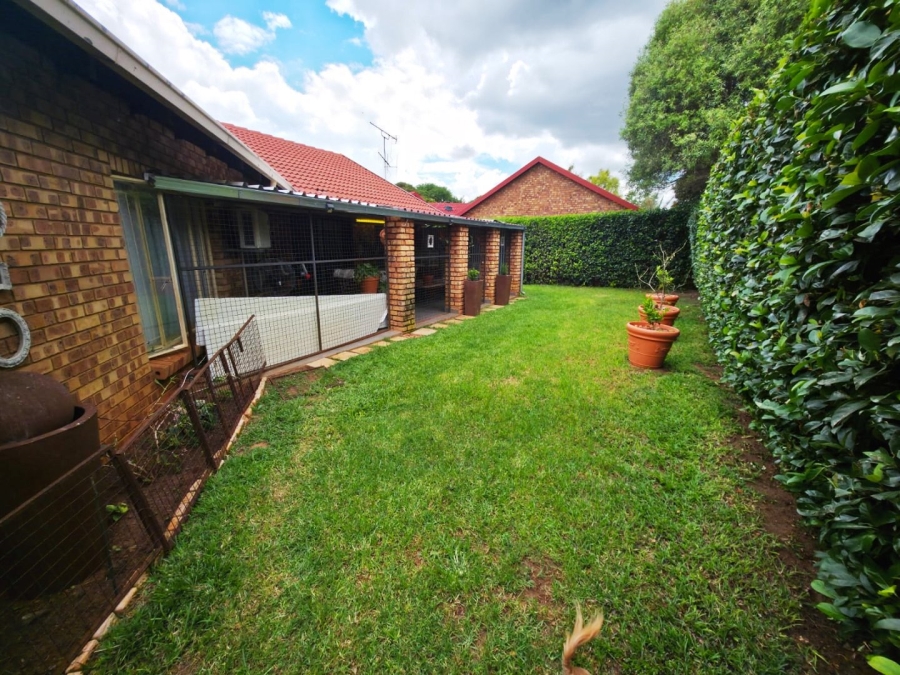 3 Bedroom Property for Sale in Annlin Gauteng