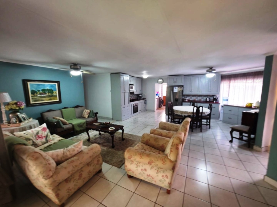 3 Bedroom Property for Sale in Annlin Gauteng