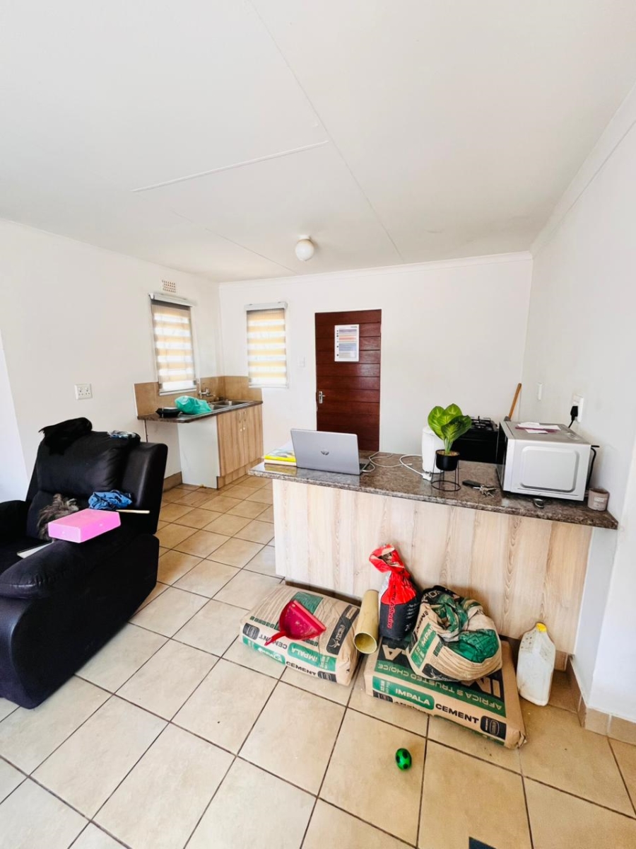 To Let 3 Bedroom Property for Rent in Savanna City Gauteng
