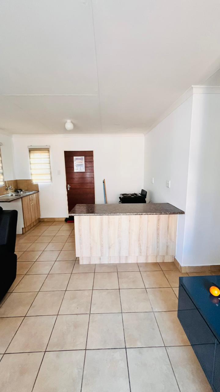 To Let 3 Bedroom Property for Rent in Savanna City Gauteng