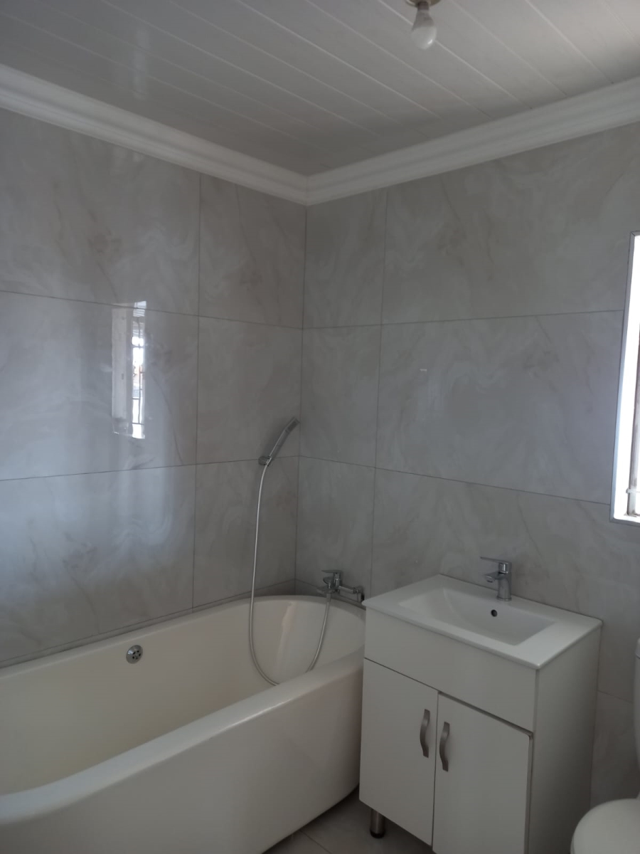 To Let 3 Bedroom Property for Rent in Savanna City Gauteng