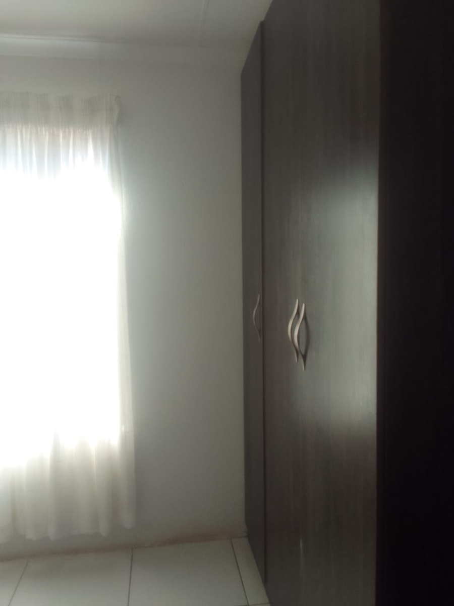 2 Bedroom Property for Sale in Savanna City Gauteng