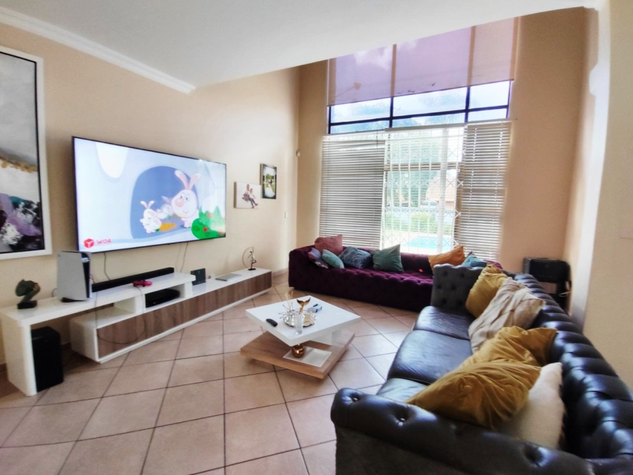 6 Bedroom Property for Sale in Montana Park Gauteng