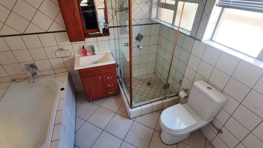 3 Bedroom Property for Sale in Montana Park Gauteng