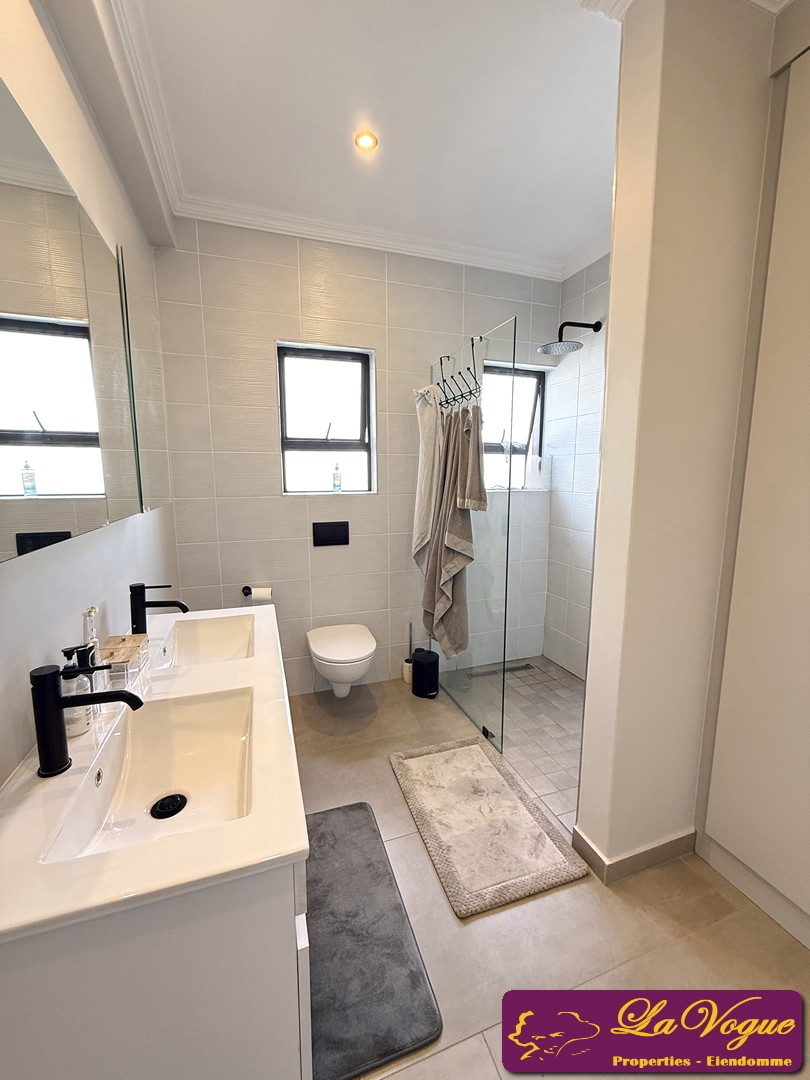 3 Bedroom Property for Sale in Olympus AH Gauteng