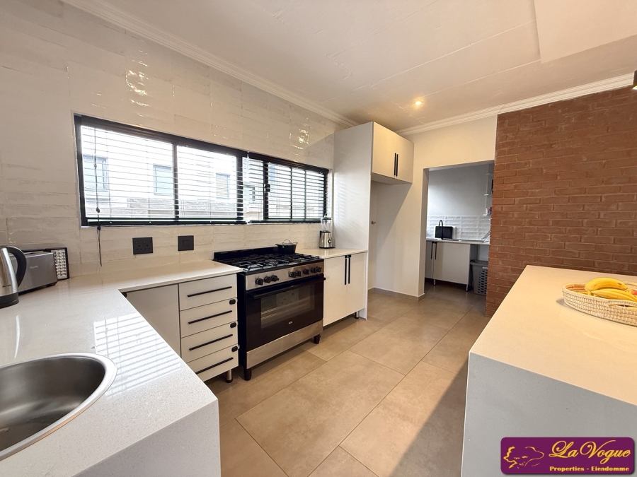 3 Bedroom Property for Sale in Olympus AH Gauteng