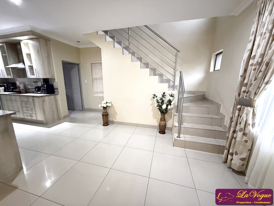 3 Bedroom Property for Sale in Olympus AH Gauteng