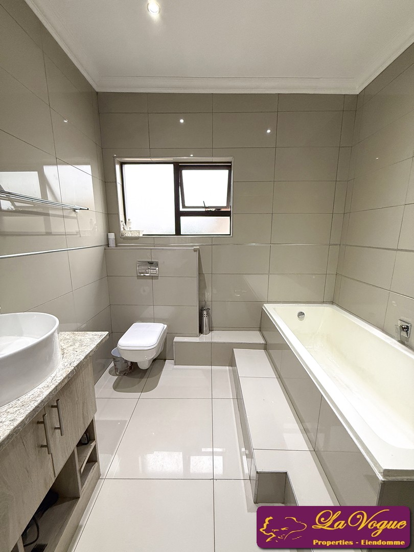 3 Bedroom Property for Sale in Olympus AH Gauteng
