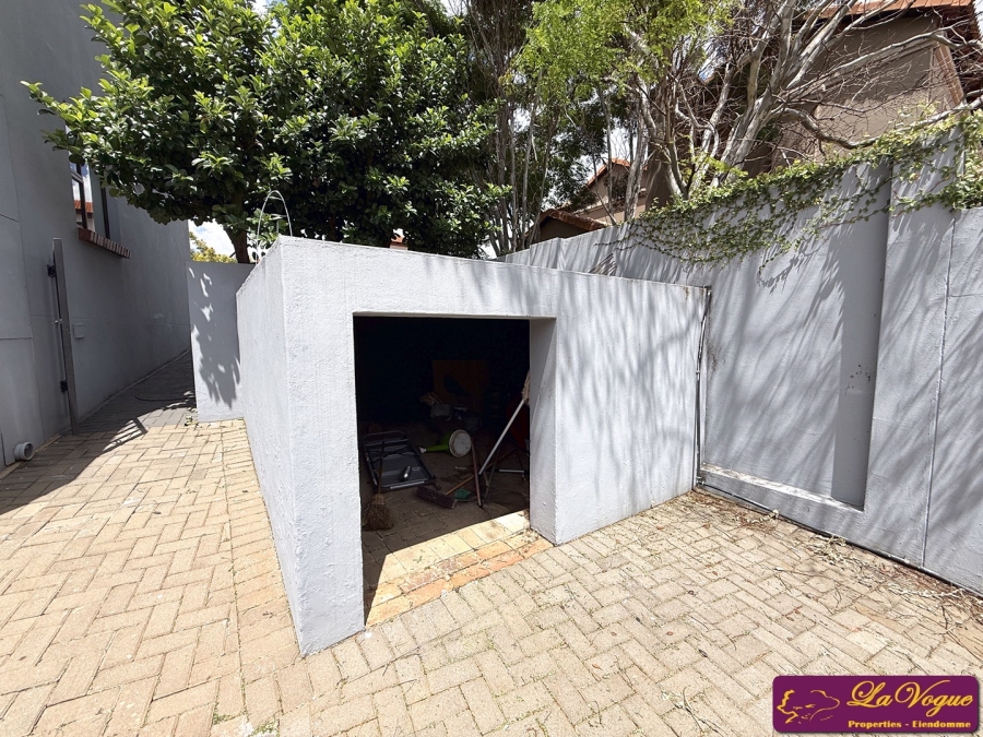 4 Bedroom Property for Sale in Olympus AH Gauteng