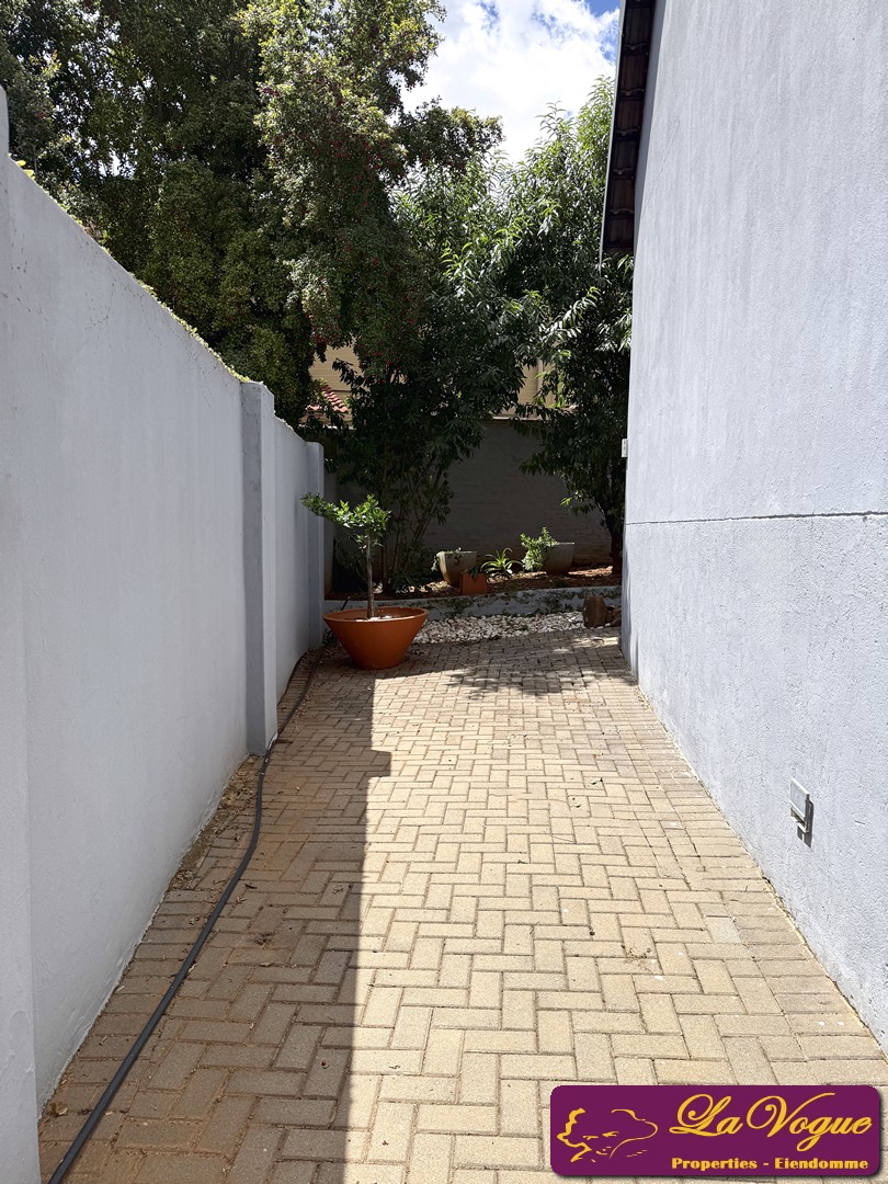 4 Bedroom Property for Sale in Olympus AH Gauteng