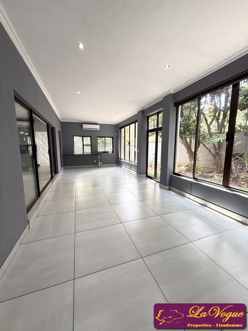 4 Bedroom Property for Sale in Olympus AH Gauteng