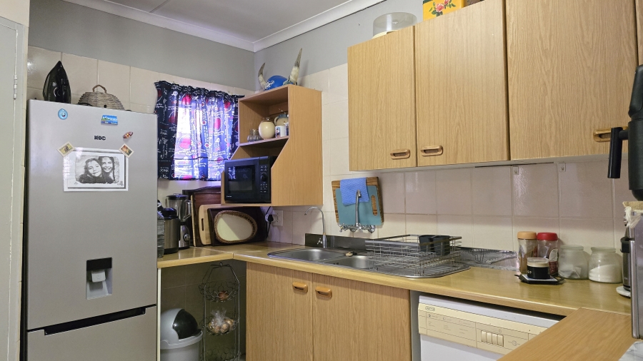 3 Bedroom Property for Sale in Annlin Gauteng