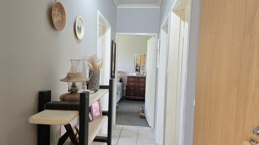 3 Bedroom Property for Sale in Annlin Gauteng