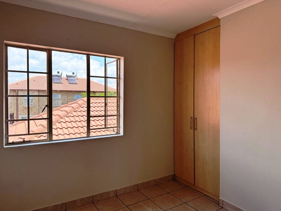 3 Bedroom Property for Sale in Annlin Gauteng