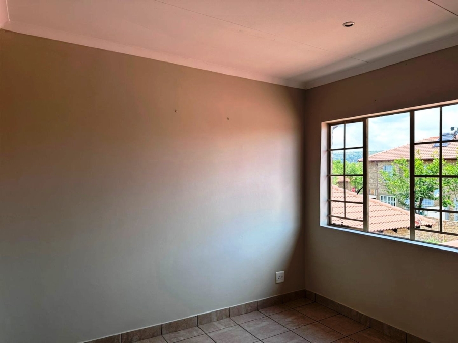 3 Bedroom Property for Sale in Annlin Gauteng