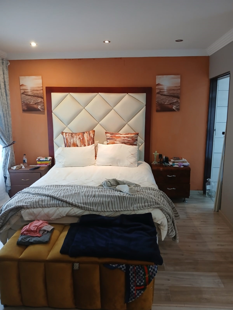 To Let 3 Bedroom Property for Rent in Meadowlands East Gauteng