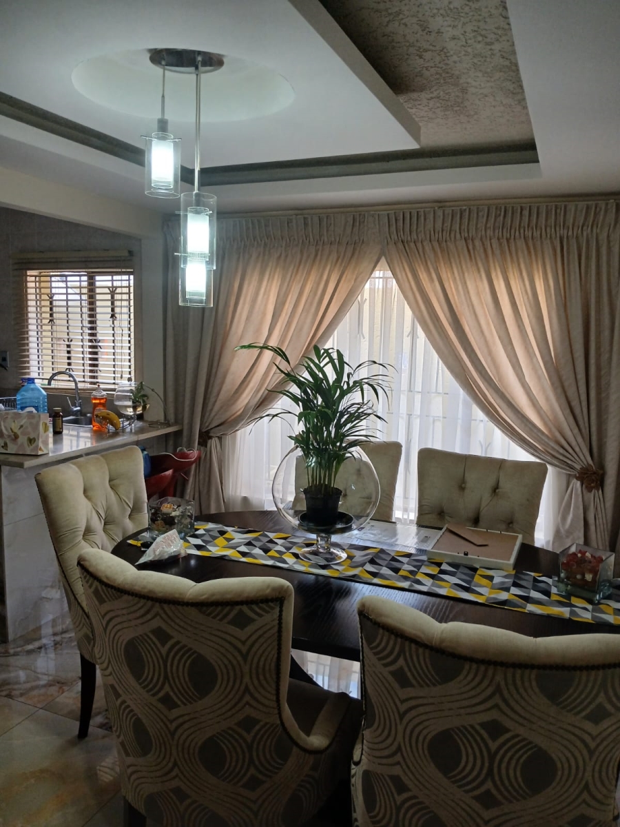 To Let 3 Bedroom Property for Rent in Meadowlands East Gauteng