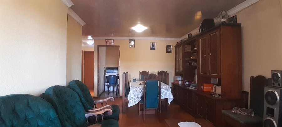 To Let 3 Bedroom Property for Rent in Sebokeng Zone 6 Gauteng