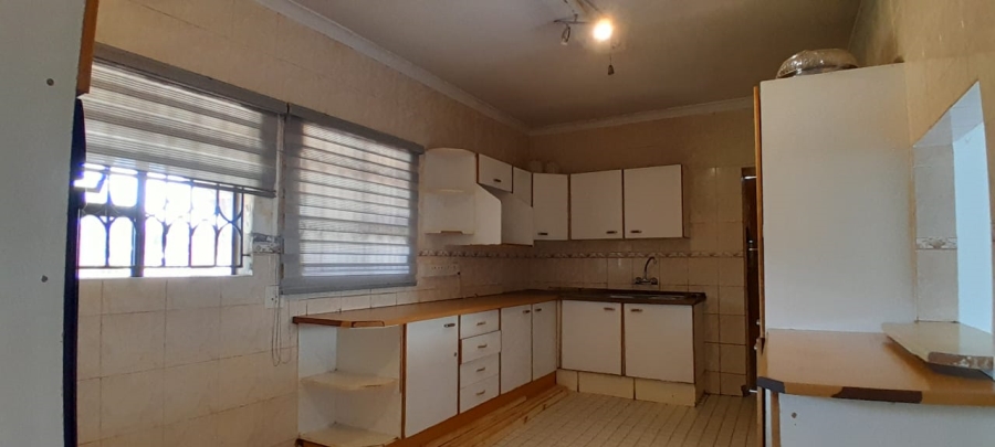 3 Bedroom Property for Sale in Lenasia Ext 7 Gauteng