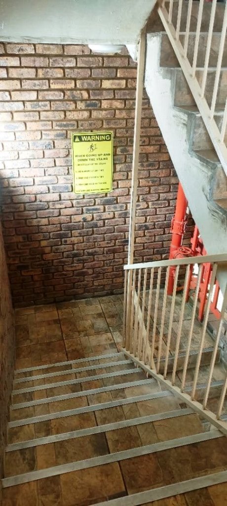 2 Bedroom Property for Sale in Pretoria North Gauteng